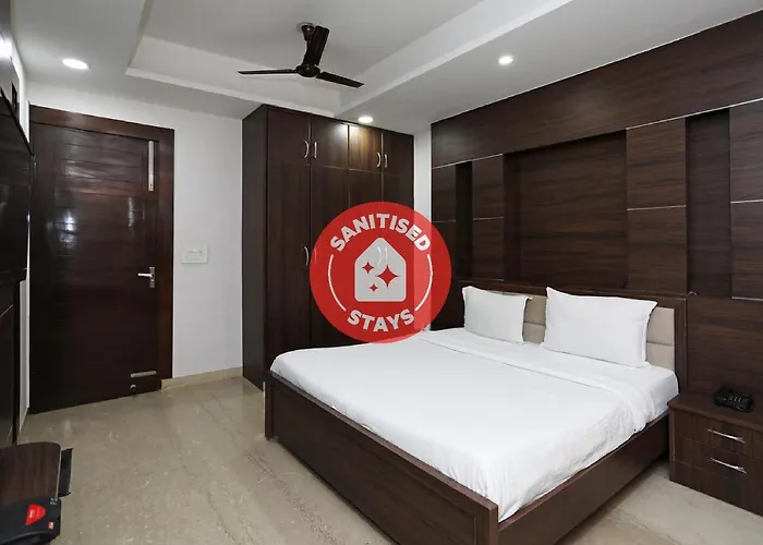Spot On 73208 Hotel Devam