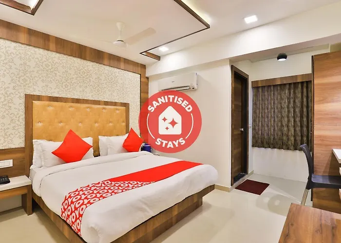 Oyo 24950 Hotel Shree Balaji Residency