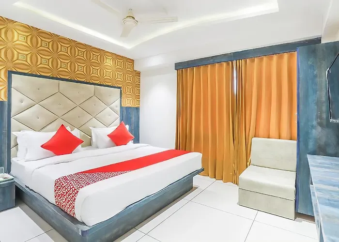 Hotel Pinnacle Villa - Ahmedabad