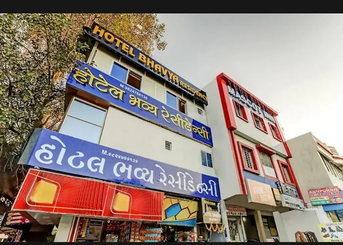 Hotel Bhavya Inn