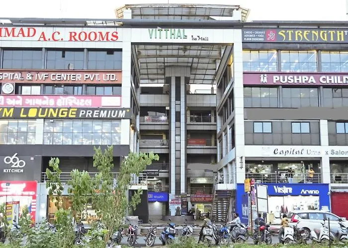 Hotel Shrimad Motera