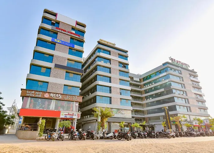 Fabhotel Vishwa