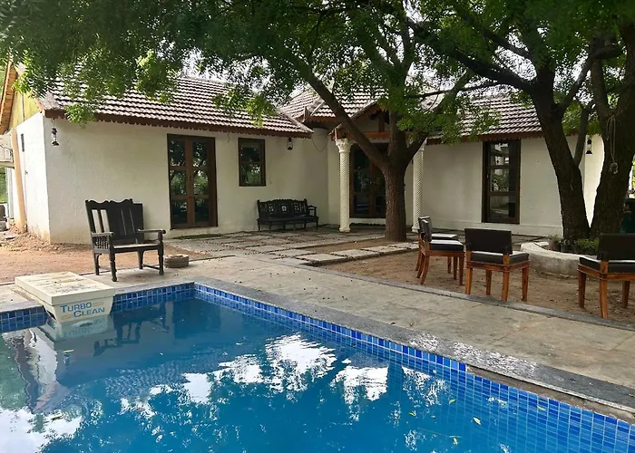 Bk\'S Villa Royal At Kensville Golf & Country Club