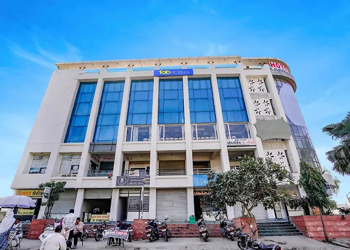 Fabhotel Galaxy I