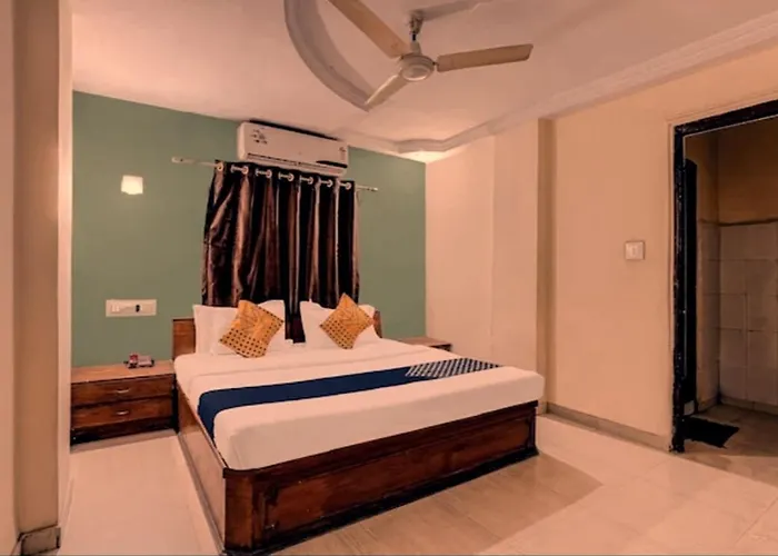 Hotel Sarovar Inn Narol