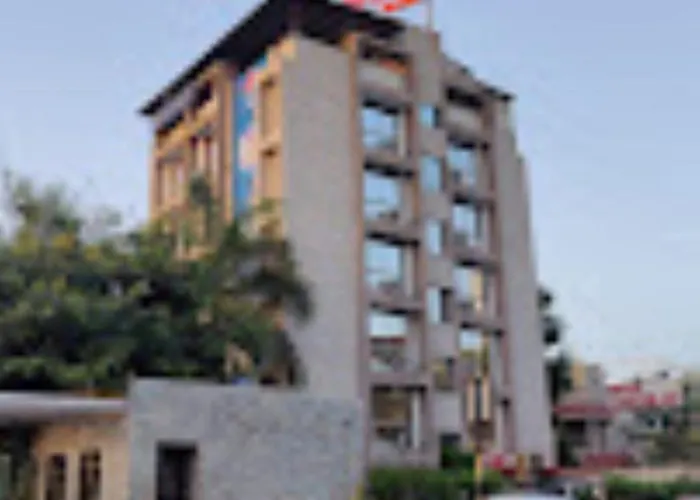 Hotel Shrimad Residency
