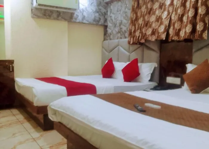 Hotel Raj Palace