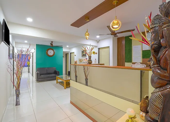 Hotel O La Veera