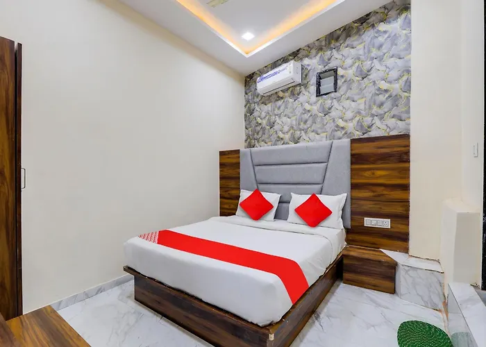 Oyo Hotel King View