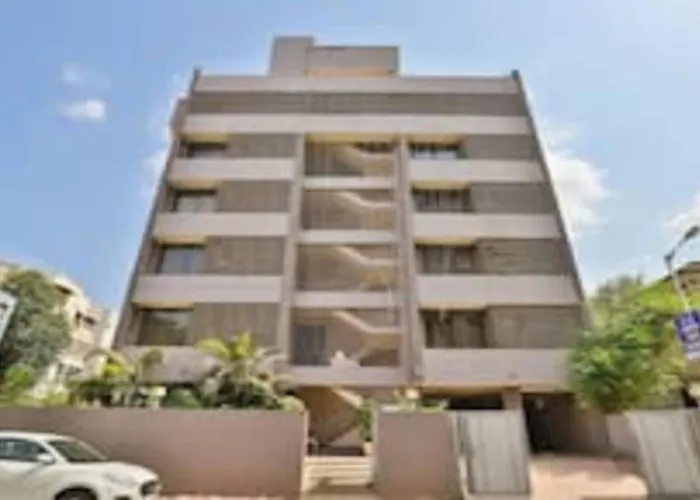 Hotel Nandani