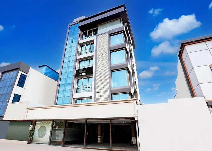 Super Collection O Airport Road Formerly Hotel Kyra