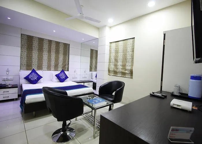 Oyo Rooms Usmanpura Ashram Road
