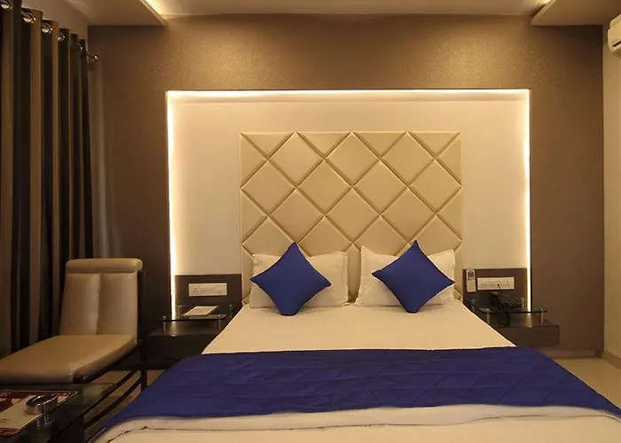 Zo Rooms Ashram Road Paldi