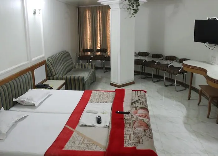 Hotel Unnati