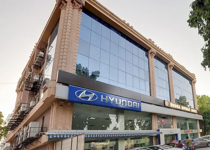 Rudra Royale Hotel