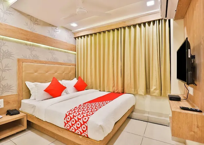 Oyo 22673 Hotel Suncity