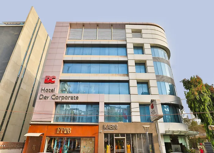 Capital O 15537 Dev Corporate