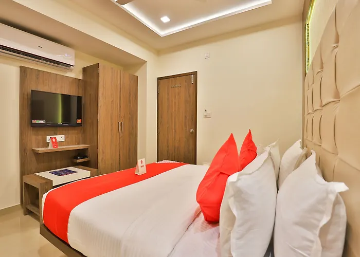 Oyo 13032 Shiv Sagar Palace