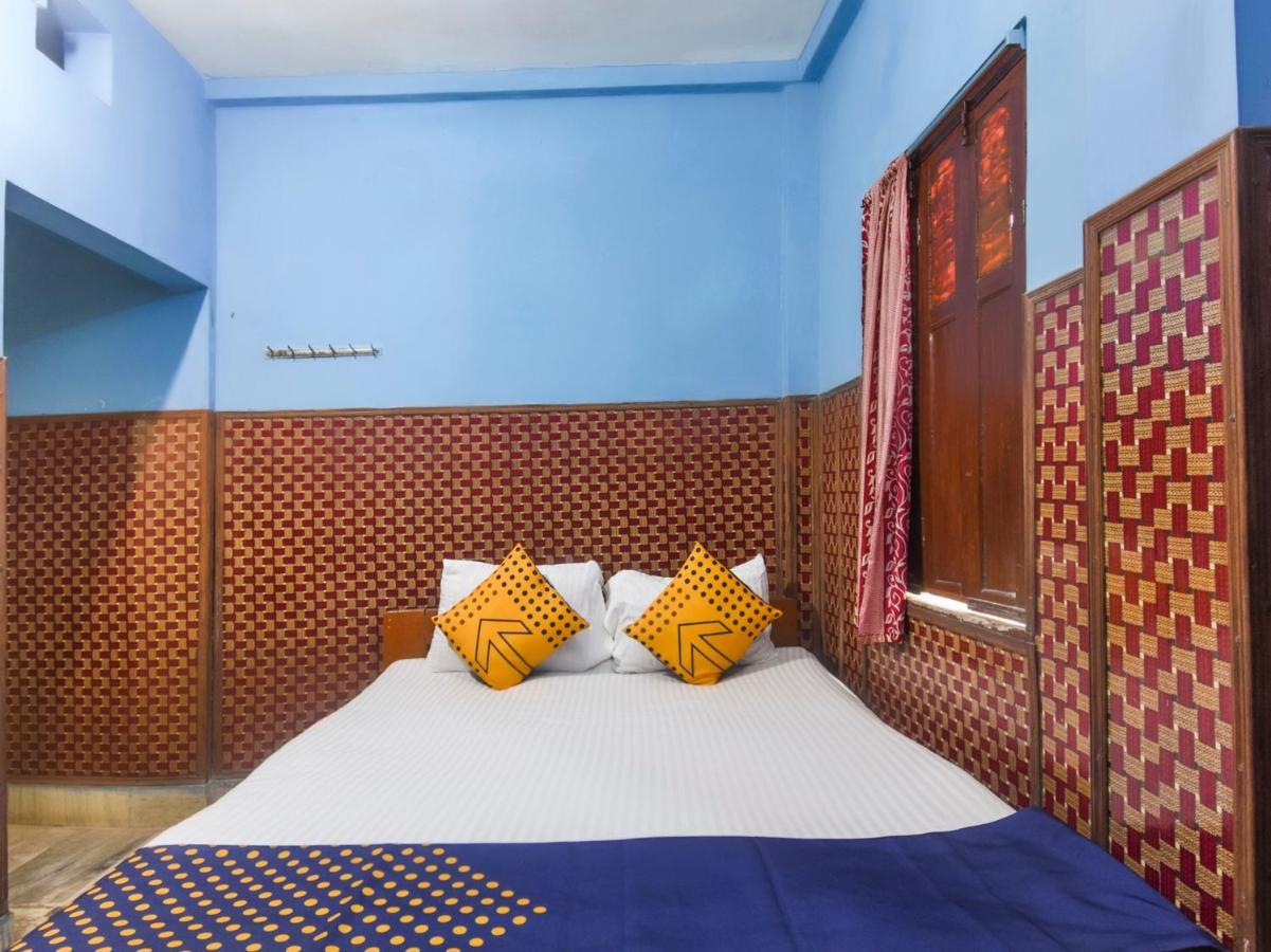 Oyo Mangalam Hotel