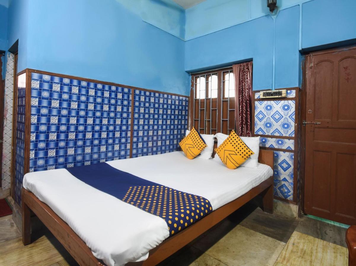 Hotel Oyo Mangalam 3*