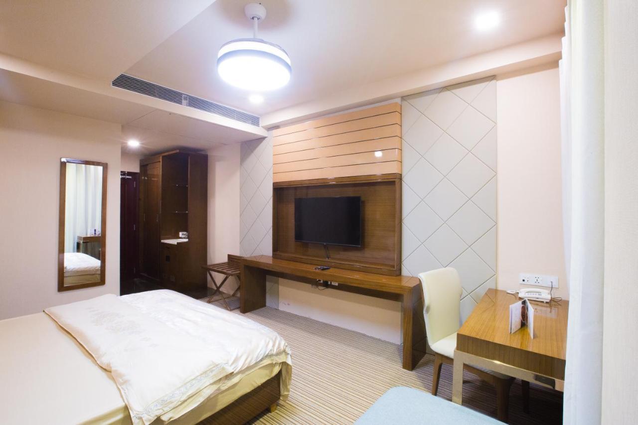 Hotel Fun Residency By Antra Group Ahmedabad