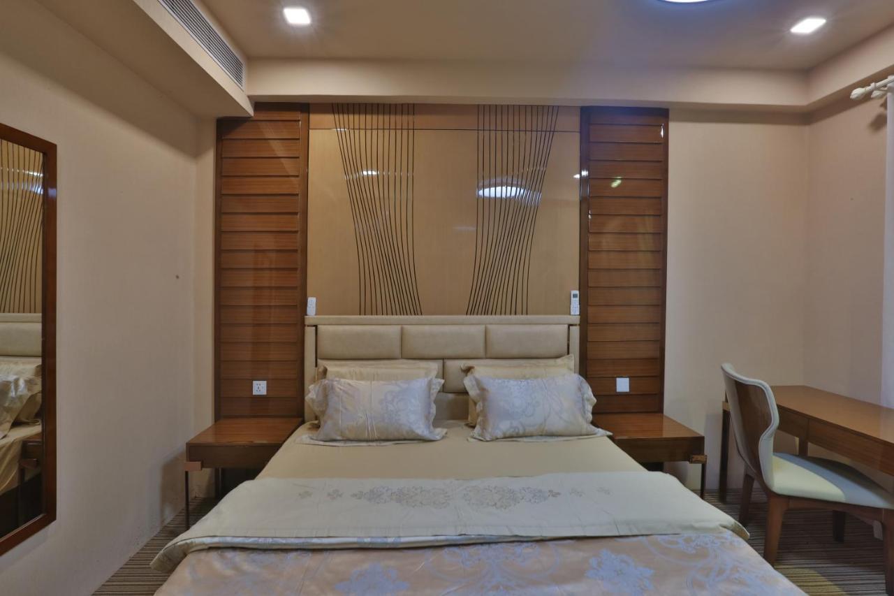 Fun Residency By Antra Group 3* Ahmedabad