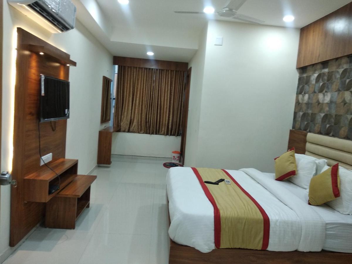 Hotel The Nest Residency 3*