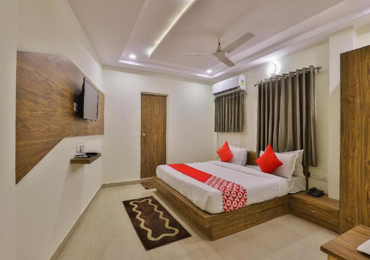 The Sg Hotel 3*