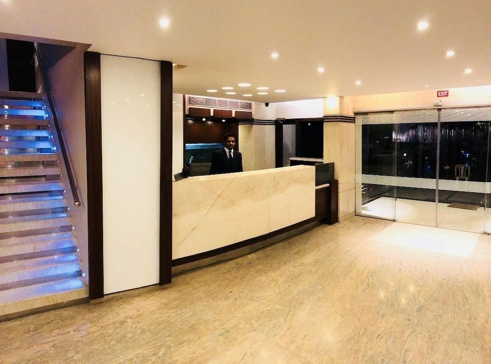 Nalanda Hotel Ahmedabad