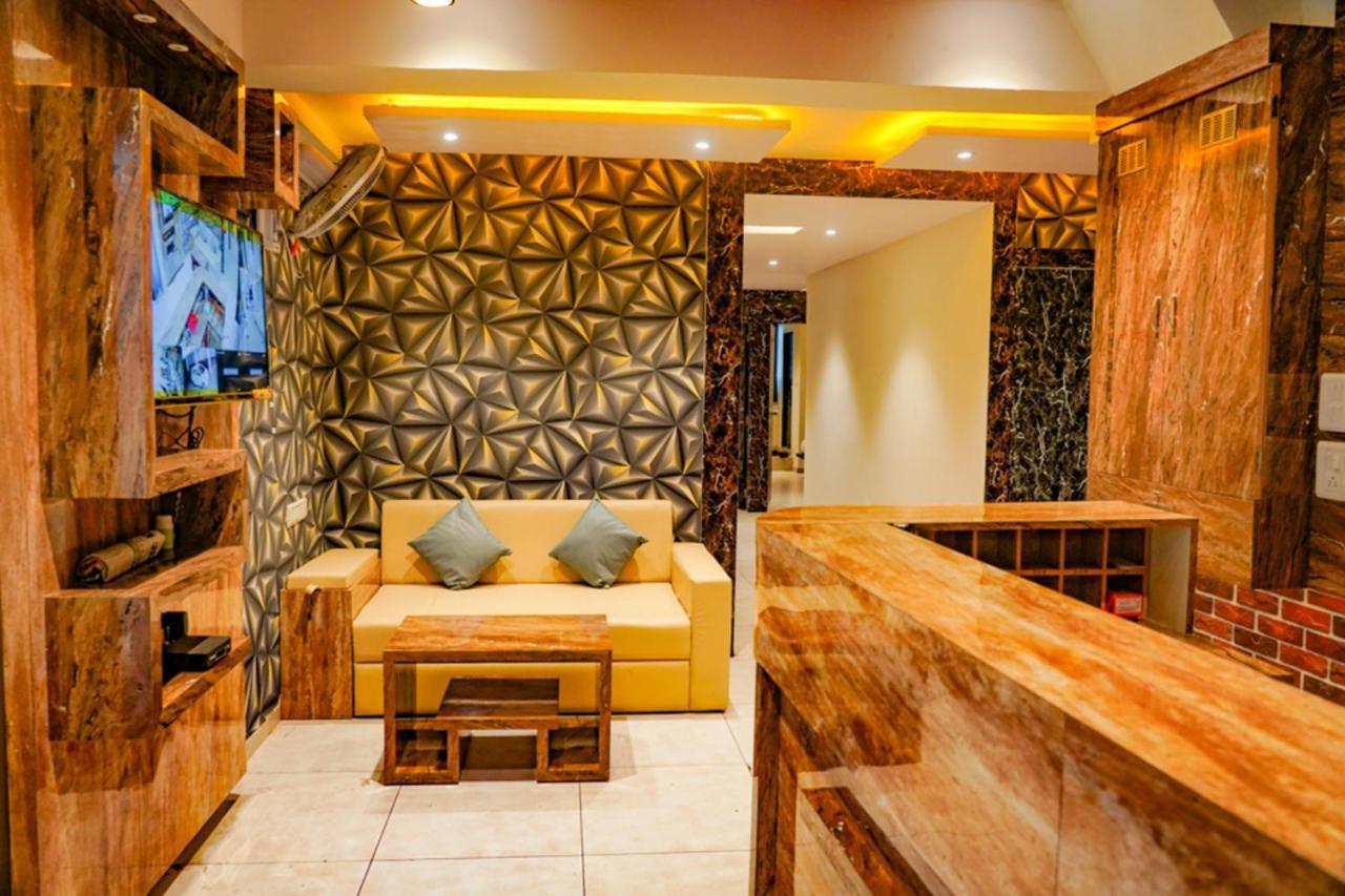Privilege Hotel 3*
