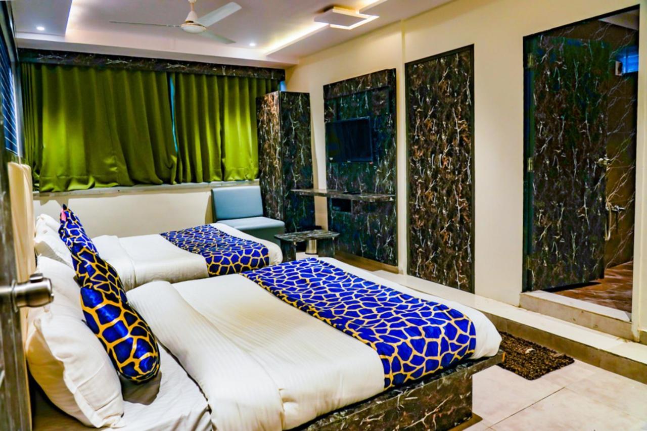 Privilege Hotel