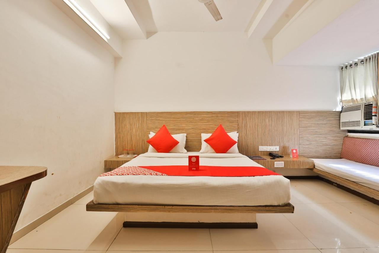 Oyo 8758 Swagatam Hotel Ahmedabad