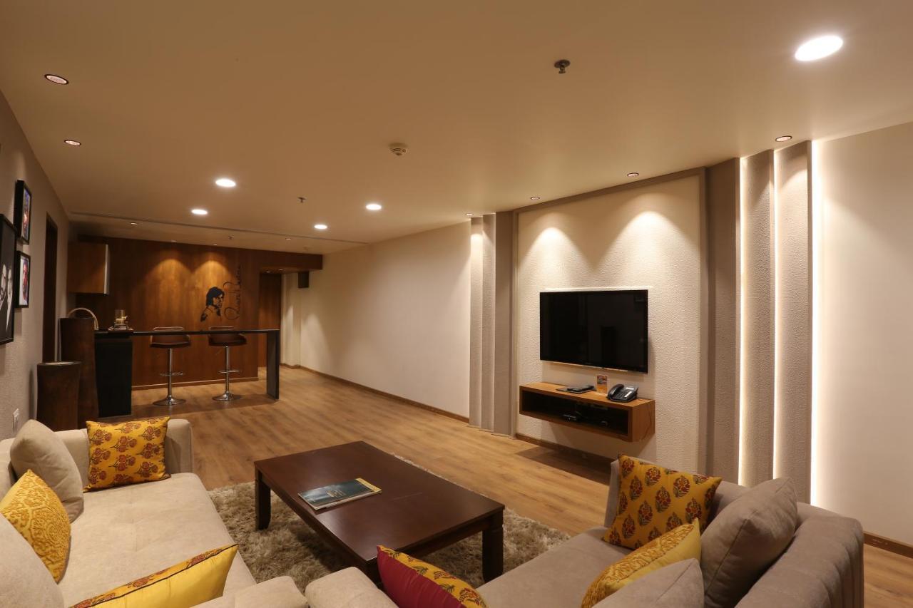 Hotel Ymca International Centre 3*
