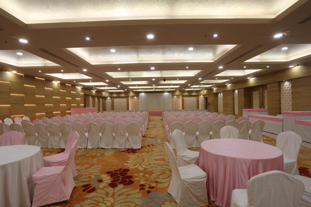 Ymca International Centre Hotel Ahmedabad