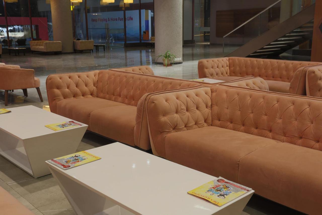 Hotel Ymca International Centre 3*