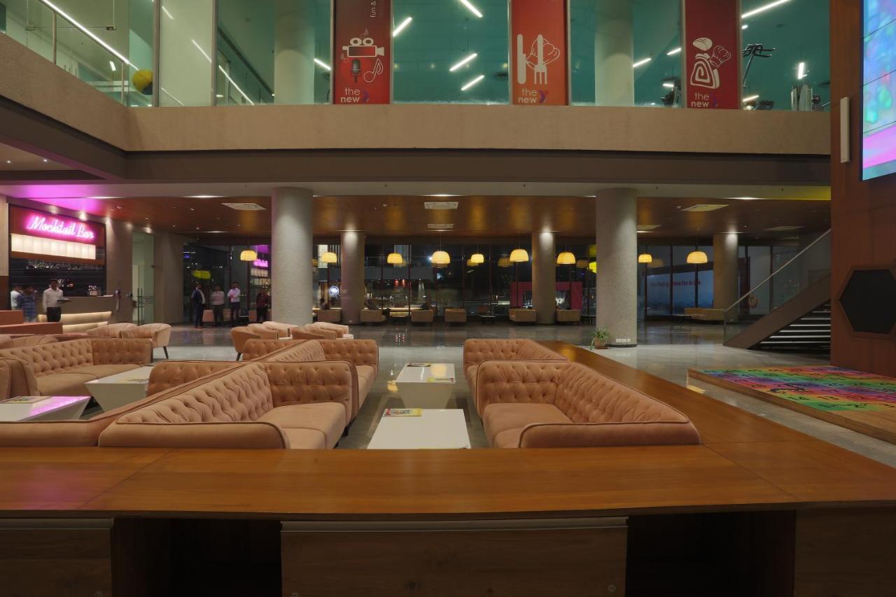 Ymca International Centre Hotel 3*