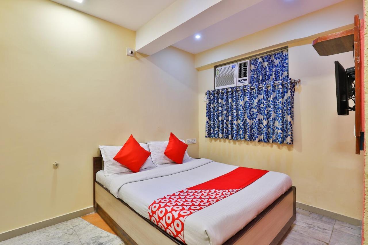 Honey Bunny Hotel Ahmedabad