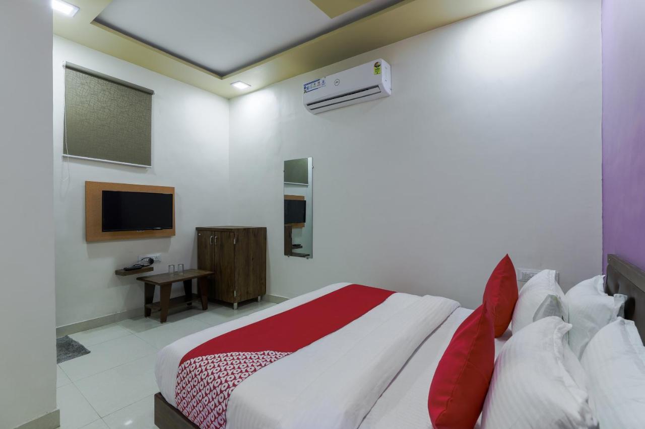Oyo Flagship Sagar Palace Hotel