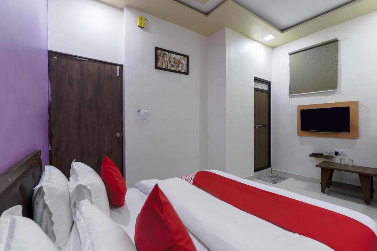 Oyo Flagship Sagar Palace Hotel Ahmedabad