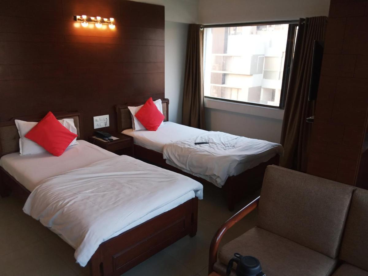 Apex Hotel