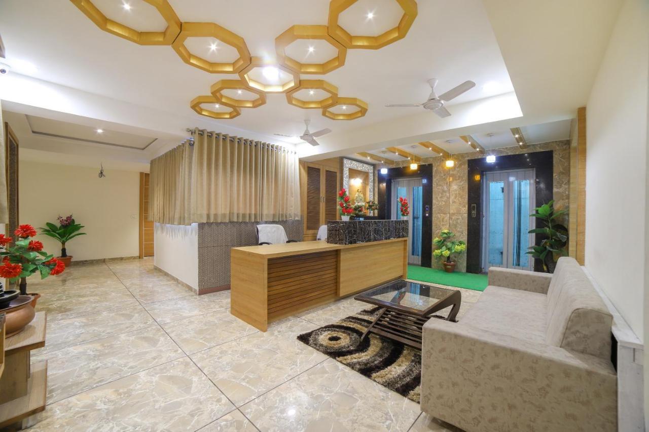 Oyo 35659 Kingsway Hotel Ahmedabad