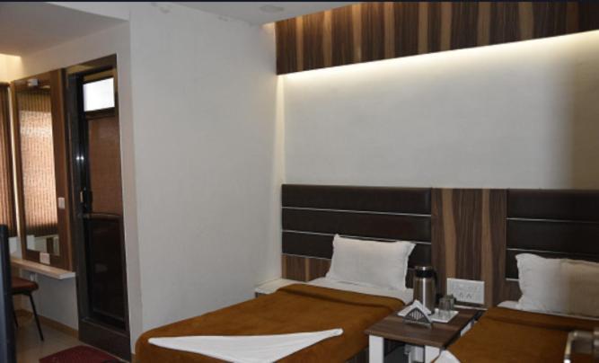Midtown Hotel Ahmedabad