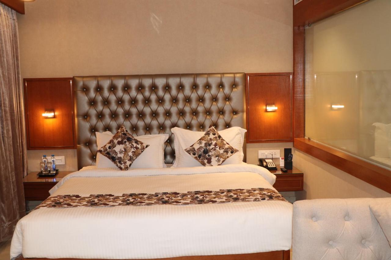 Hotel Sk Lords Ahmedabad