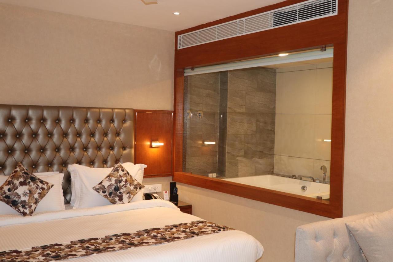 Hotel Sk Lords 3*