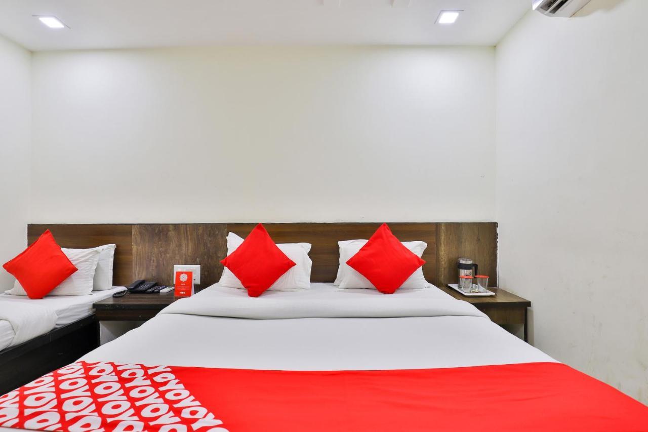 Hotel Oyo 9591 Neel Kamal