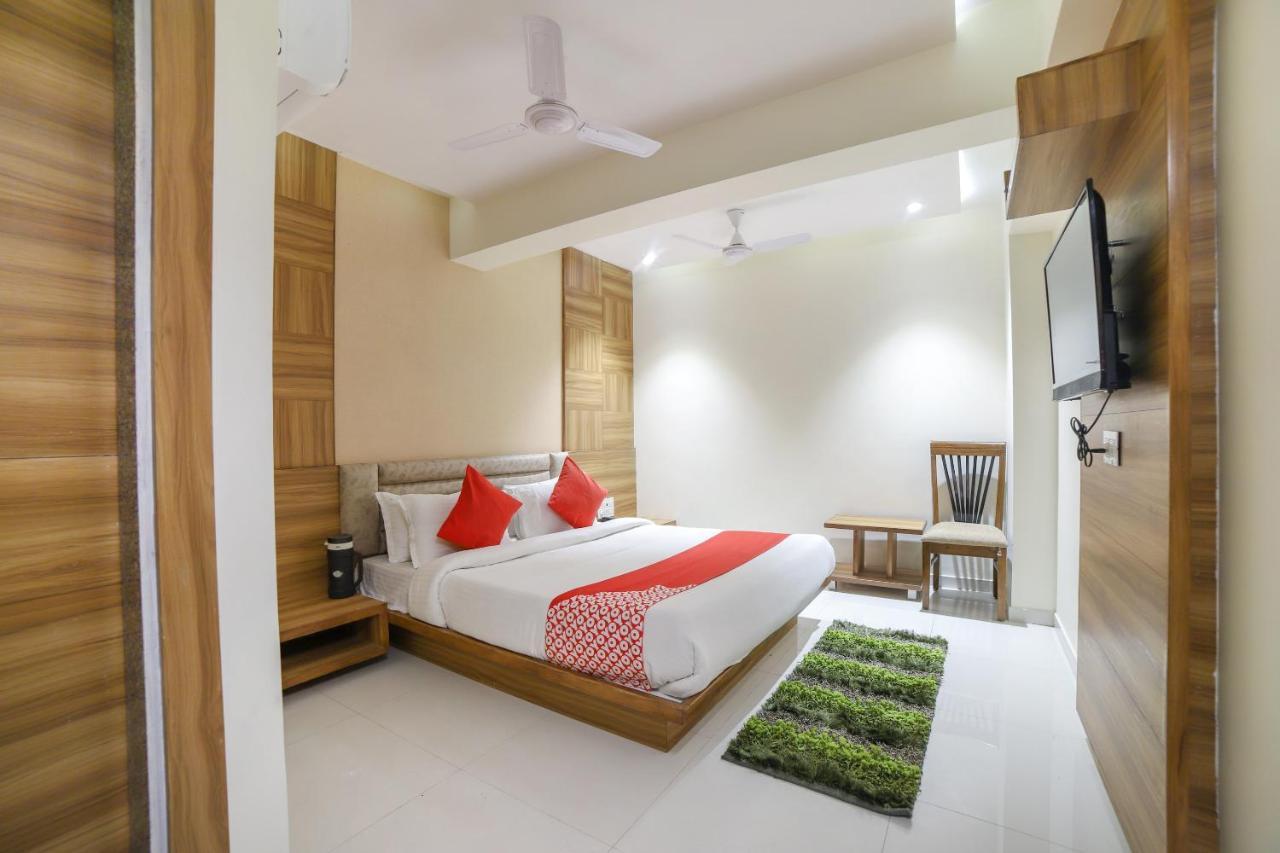 Hotel Oyo 35659 Kingsway