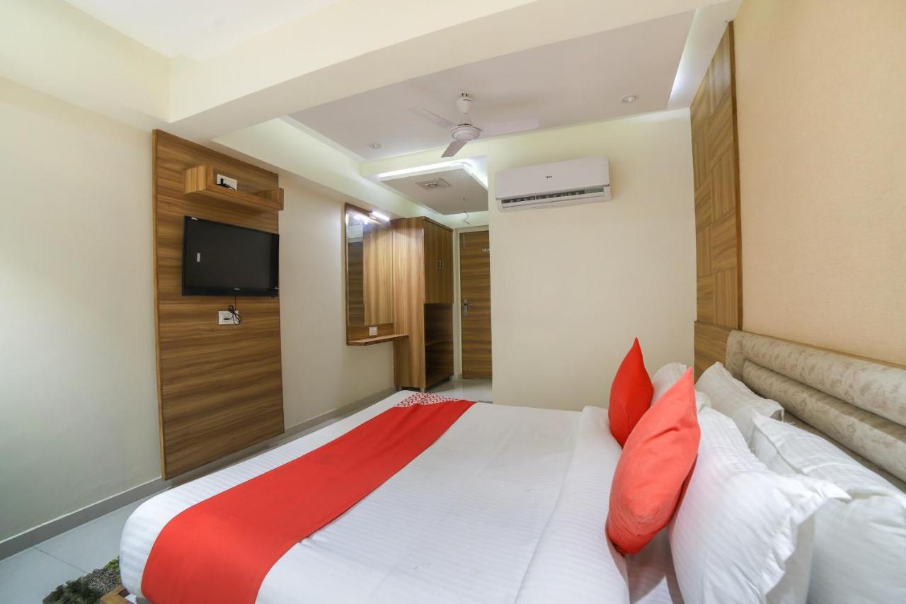 Oyo 35659 Kingsway 3* Ahmedabad