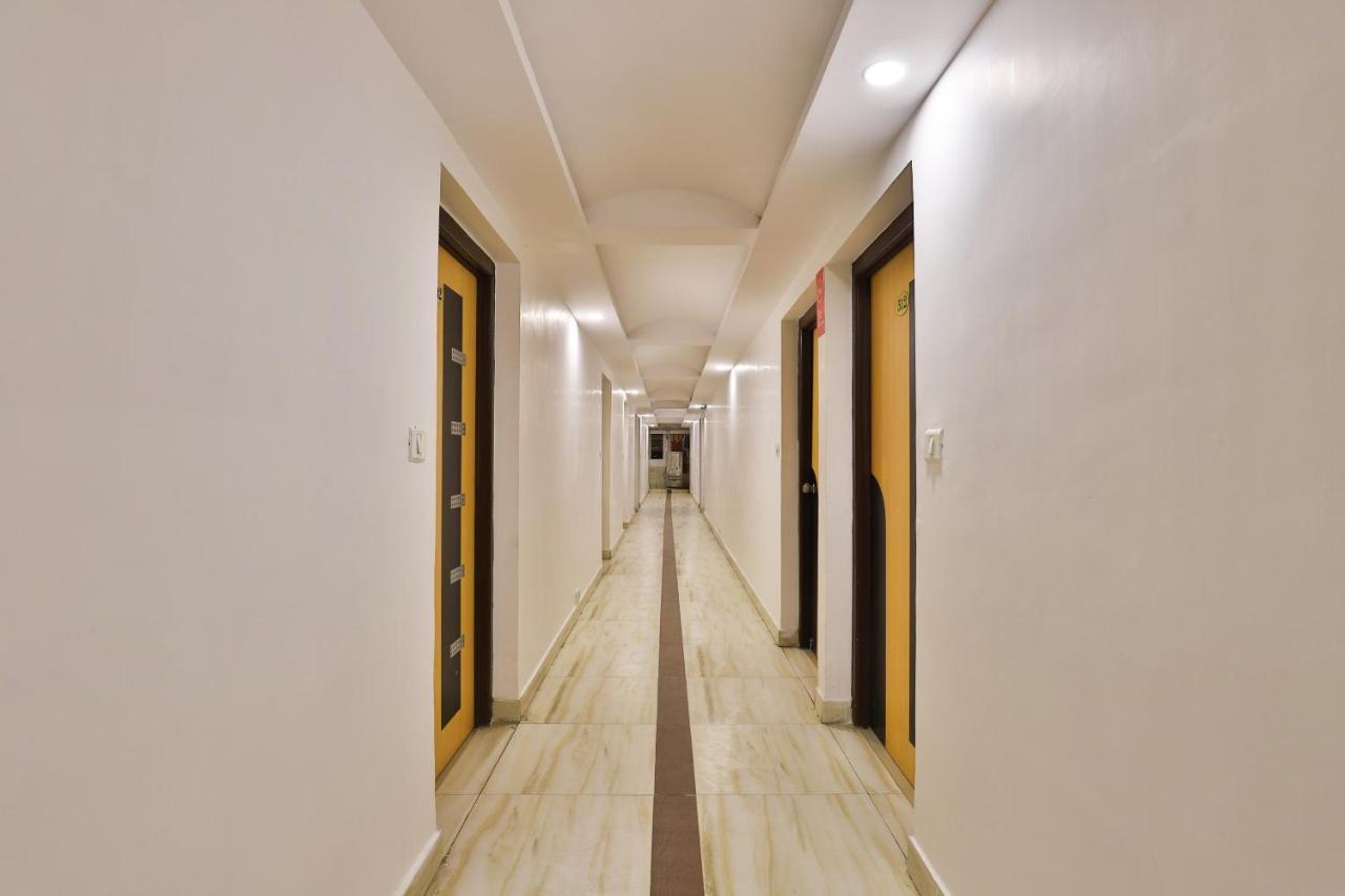 Hotel Oyo 2252 Double Bless Ahmedabad