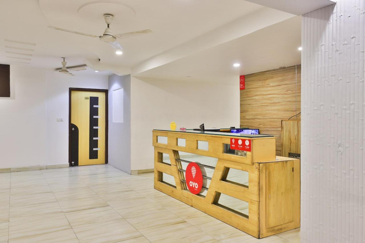 Oyo 2252 Double Bless 3* Ahmedabad