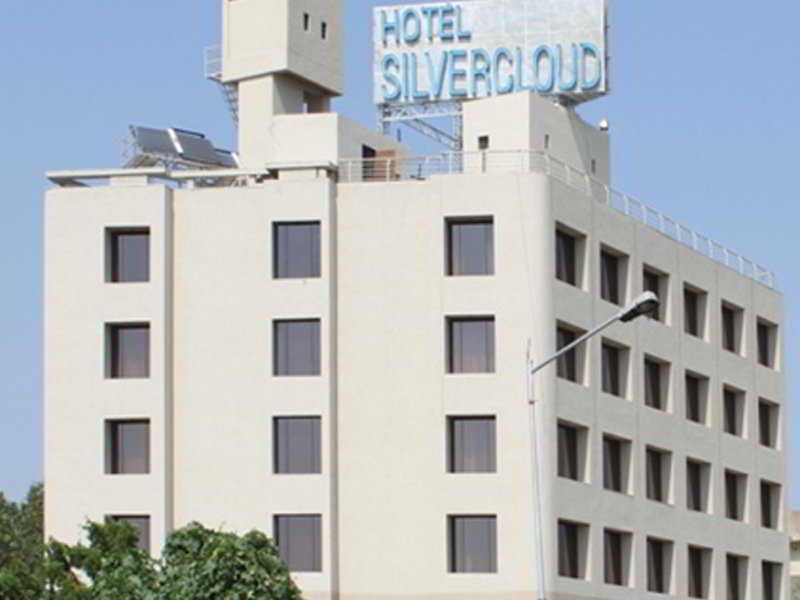 Hotel Silvercloud And Banquets Ahmedabad